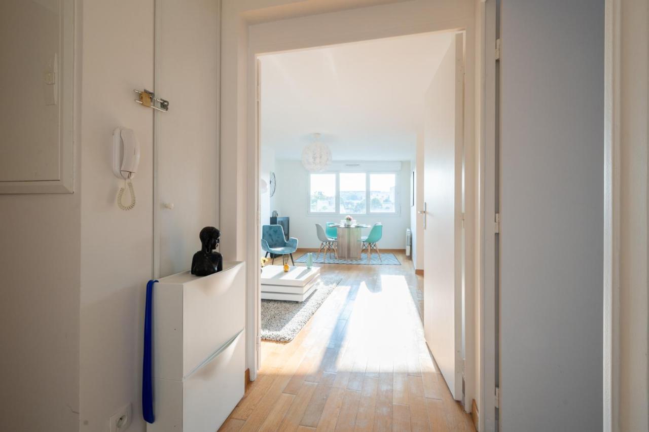 Immotovo - Suite Moderne - Paris 8 Min - Parking - Netflix Villejuif Kültér fotó